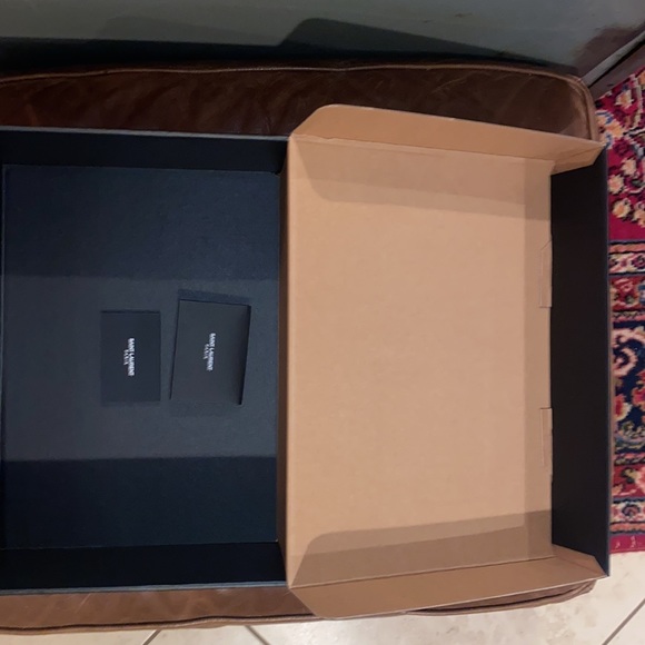 Saint Laurent XL Gift Box - Picture 6 of 7